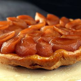 Receta de Tarte Tatin (Torta invertida de Manzana)