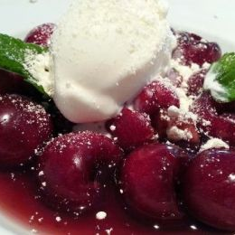 Receta de Sopa de Cerezas con helado