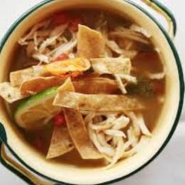 Receta de Sopa de Lima Yucateca 
